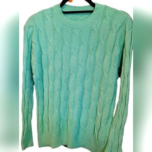 Beautiful Seafoam-green Classically Fitted Soft Sweater Pit-to-Pit of 18" NWOT